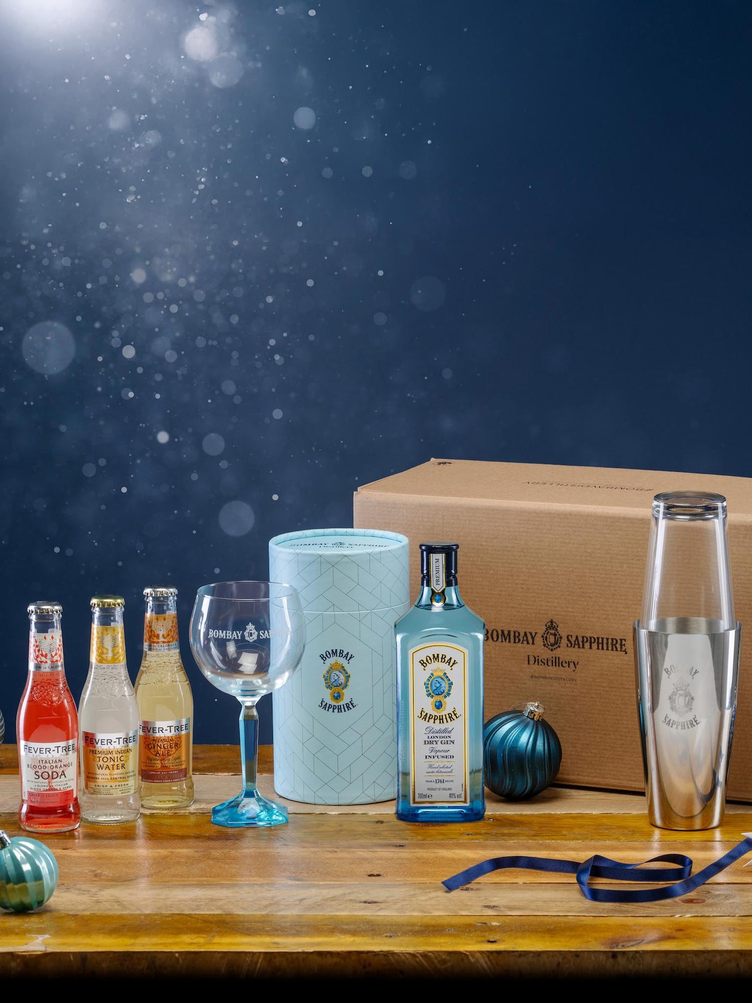 Bombay Sapphire Gin Christmas Hamper