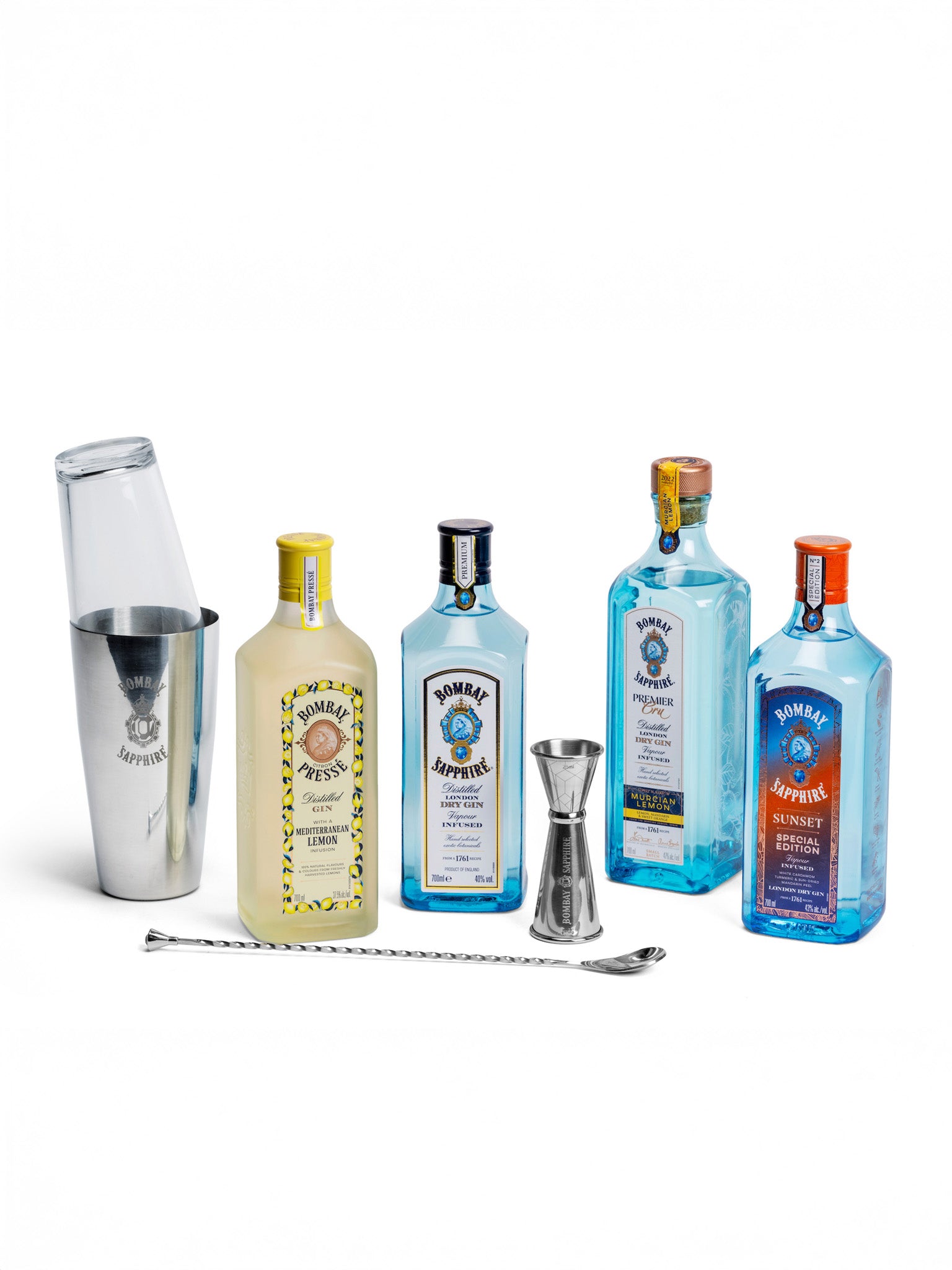 Shop Bombay Sunset Gin Buck Cocktail Kit | Bombay Sapphire