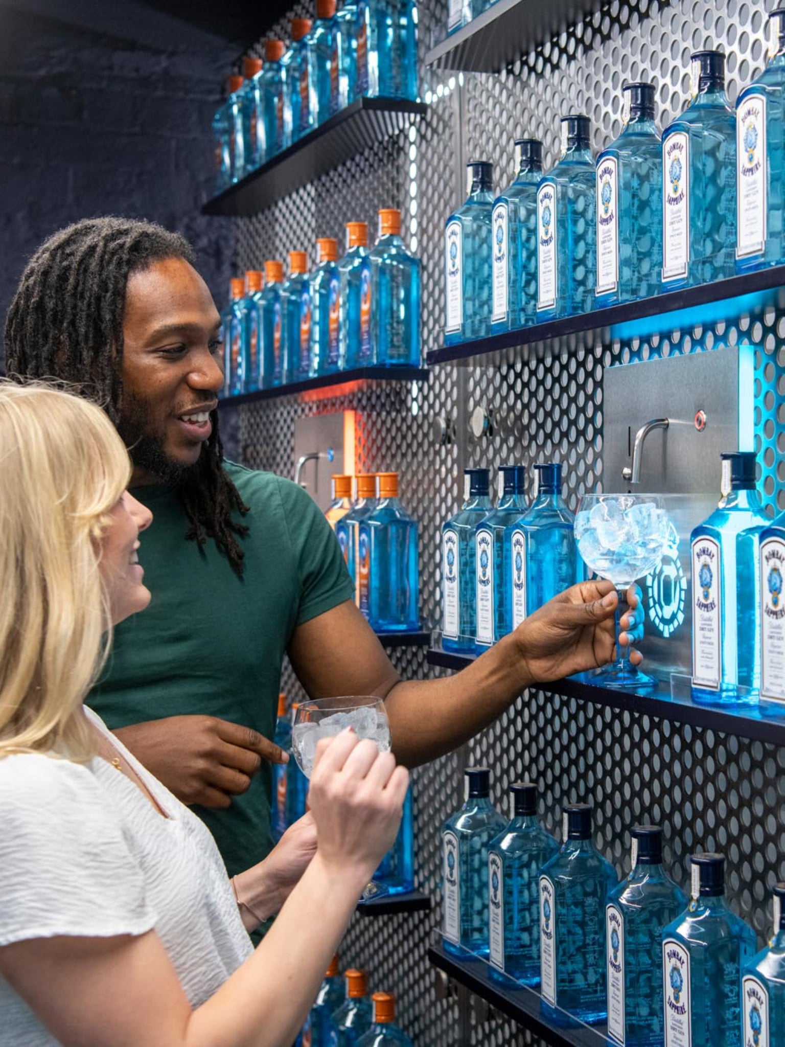 Bombay Sapphire カクテルシェイカー アンティークノベルティ希少品 Bombay Sapphire カクテルシェイカー アンティークノベルティ希少品